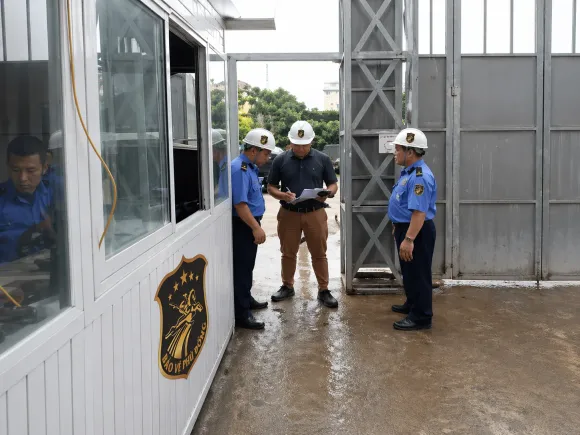 Nhân Viên Bảo Vệ Có Cần Đóng Thuế Thu Nhập Cá Nhân Không?